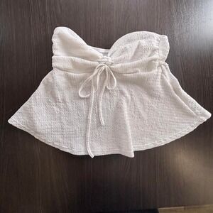 Shein White Tube Top
(S)